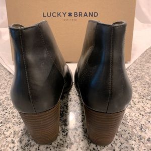 Lucky Stack Heels, Like New - 8.5